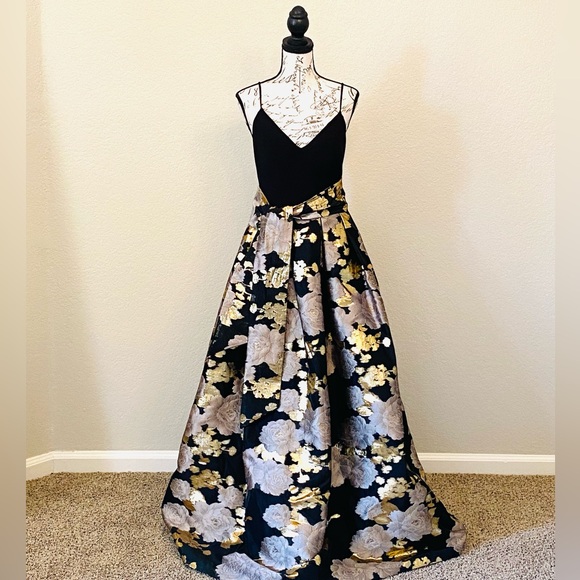 Eliza J | Dresses | Eliza J Shimmering Metallic Floral Jacquard Ball Gown  Gold Black Size 6 | Poshmark